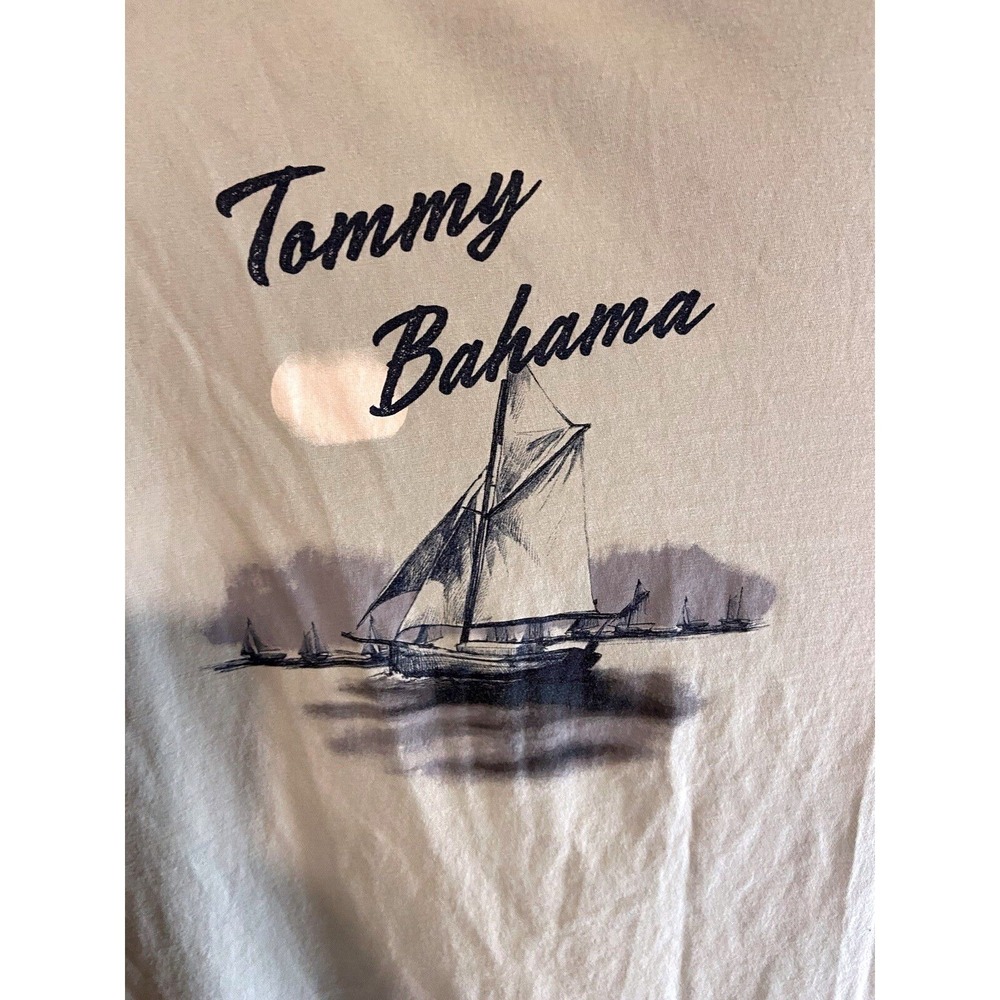Tommy Bahama Size XXL Gray/Beige Sailboat Graphic Marlin T-Shirt 223-ST226399